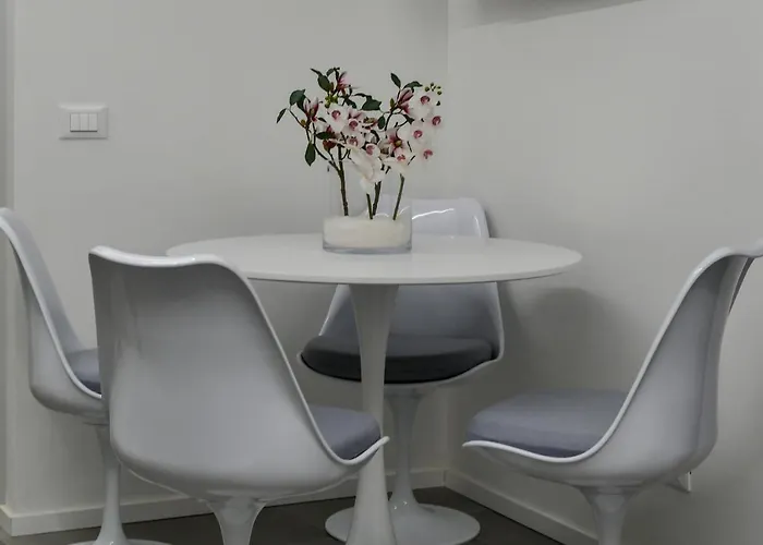 Dada Suites